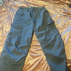 Relaxed Blue Cargo Pants with Lightweight Fabric